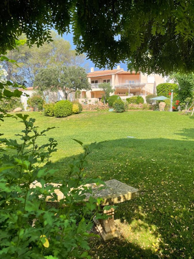 Le Clos Serein Le Beausset Buitenkant foto